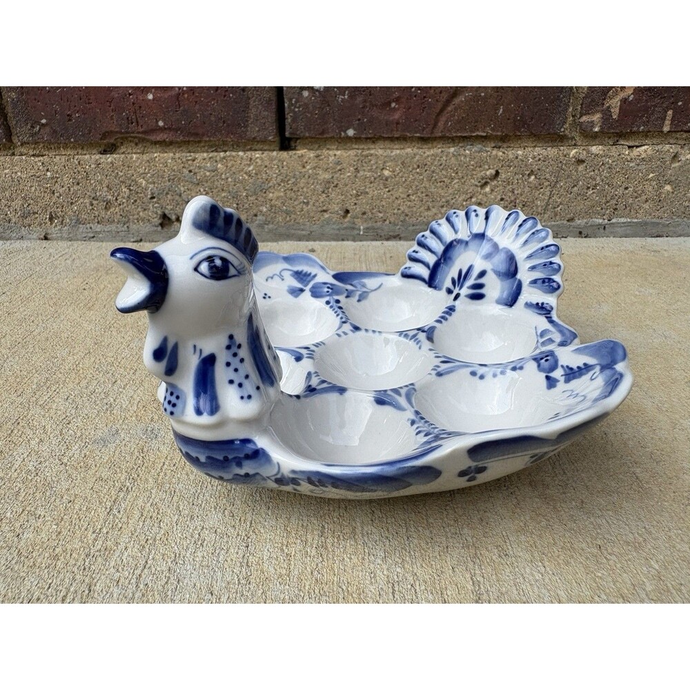 Vintage 1990's Russian Gzhel Porcelain Chicken Easter Egg Holder Dish Plate 7.5"